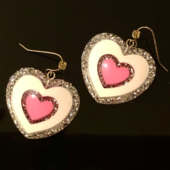 3/$32 🩷Y2K Clear Resin Silver Glitter Pink/White Chunky Hearts Dangle Earrings - Picture 1 of 11